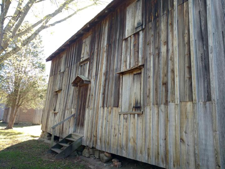 stagvilletwostoryslavecabin_karlajimenez2016