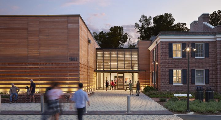 Gregg_F1A2984_60_HeroTall-2880x1570